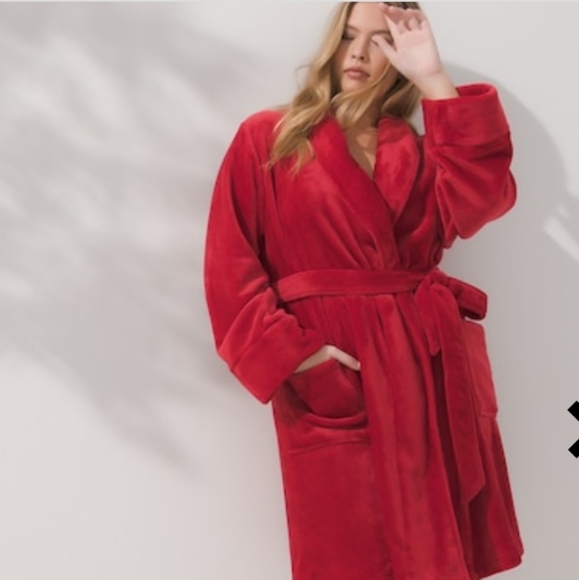 Soma Other - NWT Soma Plush "Embraceable" Ruby Short Robe L/XL